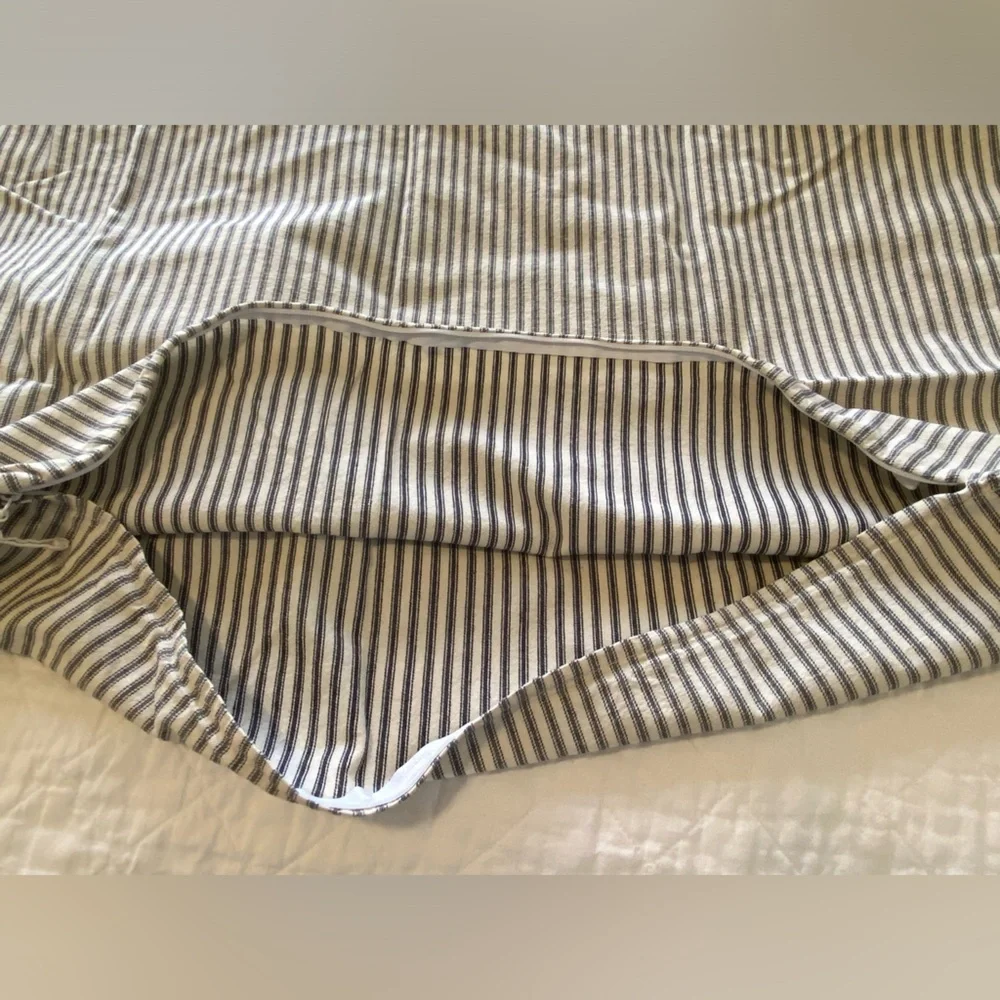 Pair of Matteo Queen Shams